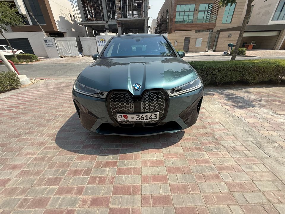 BMW iX 2023