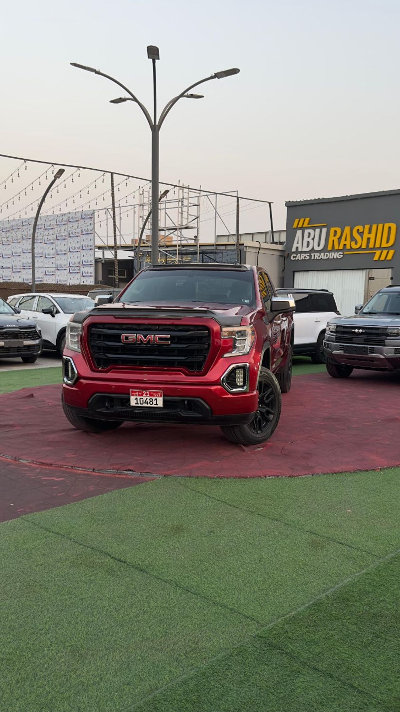 GMC Sierra 2.7T SLE Crew Cab (FWD)