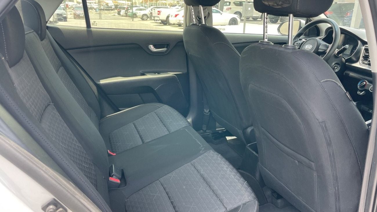 Kia Rio LX 1.6L Sedan