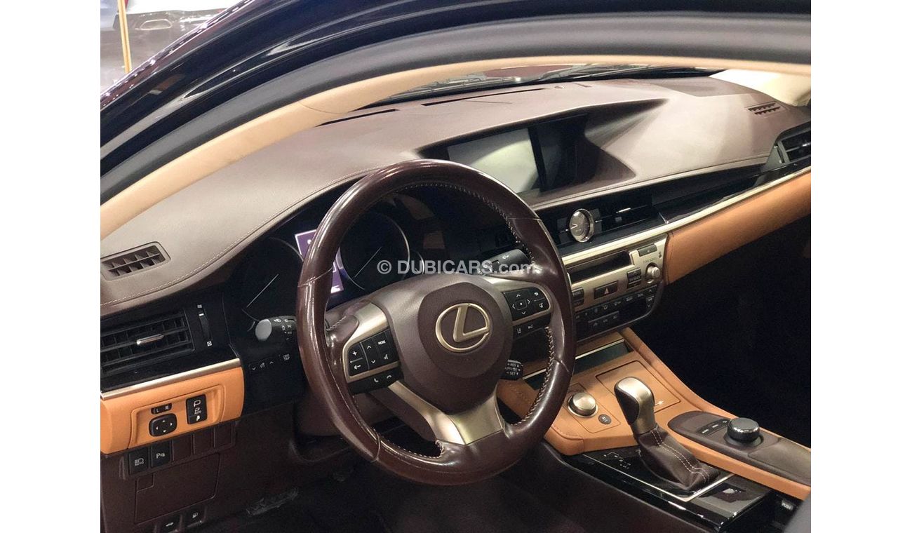 Lexus ES350 3.5L 2015 Model with GCC Specs