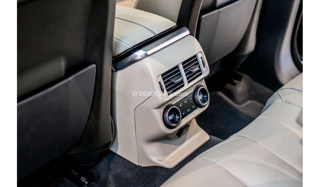 لاند روفر رينج روفر فيلار 2019 Range Rover Velar R-Dynamic, December 2023 Al Tayer Warranty, Full Service History, GCC