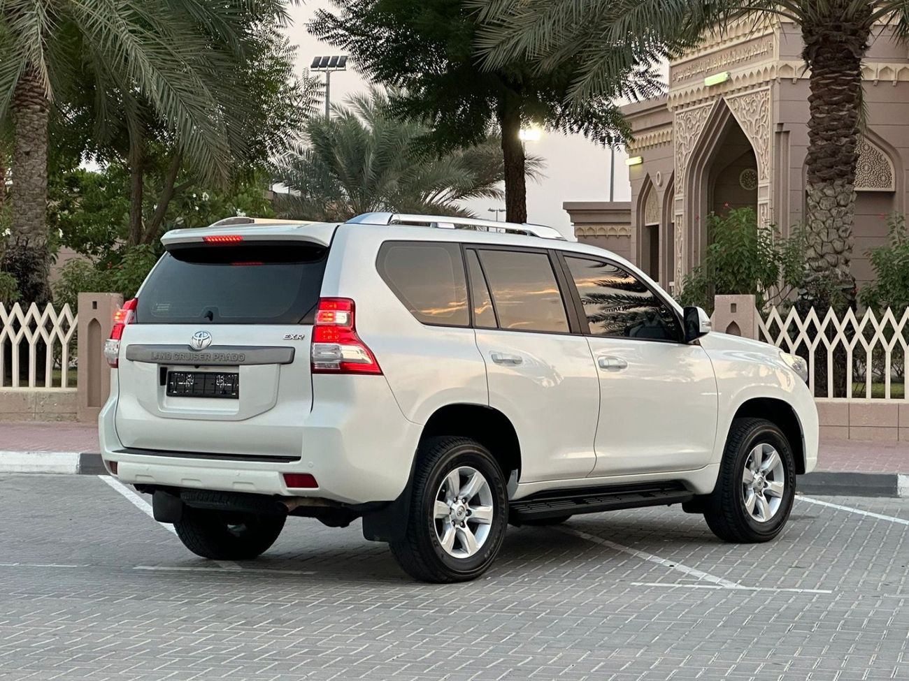 Toyota Prado TXL 2.8L DIESEL AUTOMATIC PERFECT CONDITION