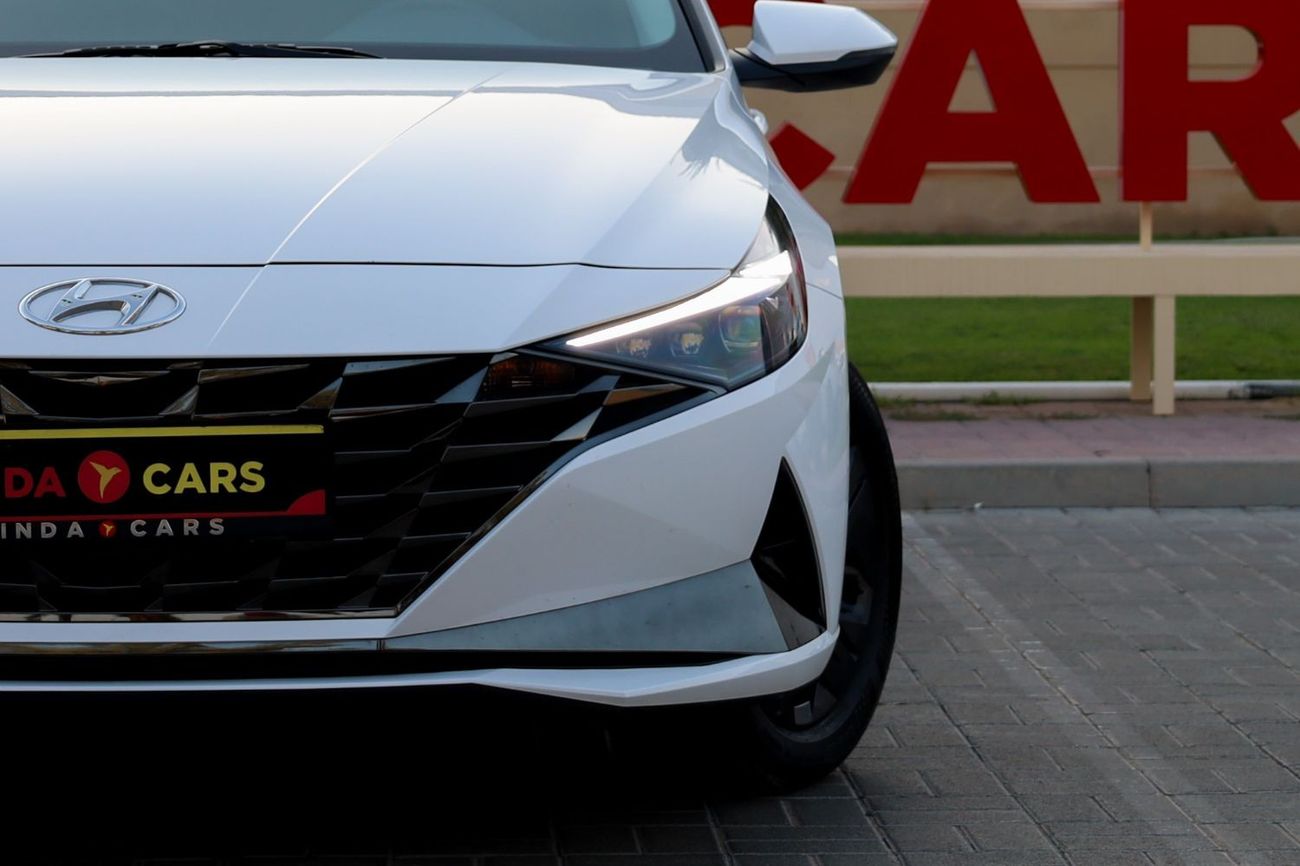 Hyundai Elantra Hyundai Elantra Comfort 2023 GCC under Agency Warranty with Flexible Down-Payment/ Flood Free.