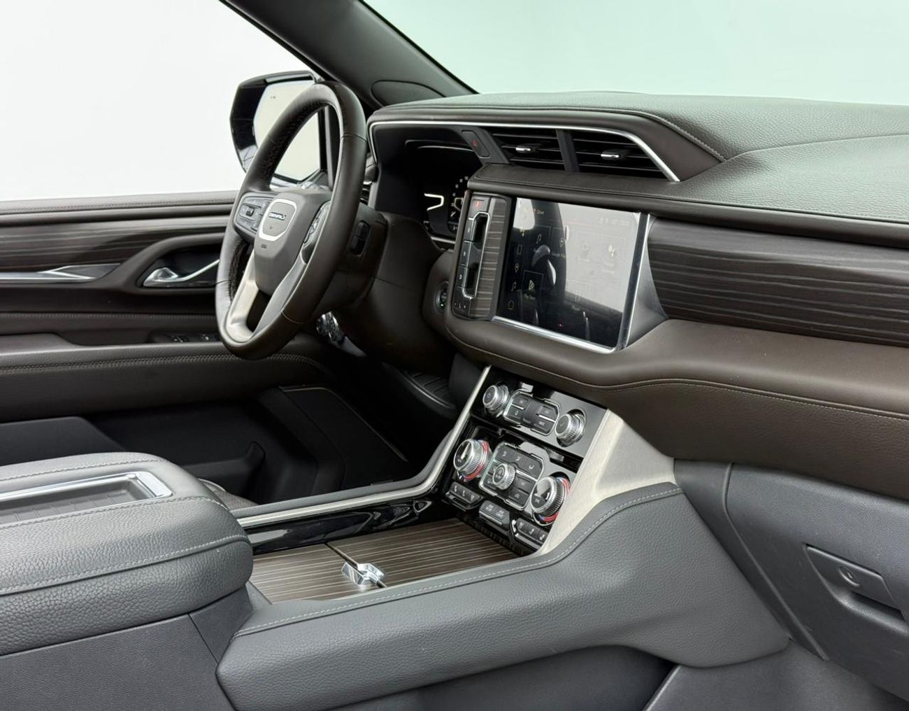 GMC Yukon 6.2 V8 Denali (AWD) 2024 GMC Yukon Denali, 04/2029 GMC Warranty + Service Contract, GMC Full Service