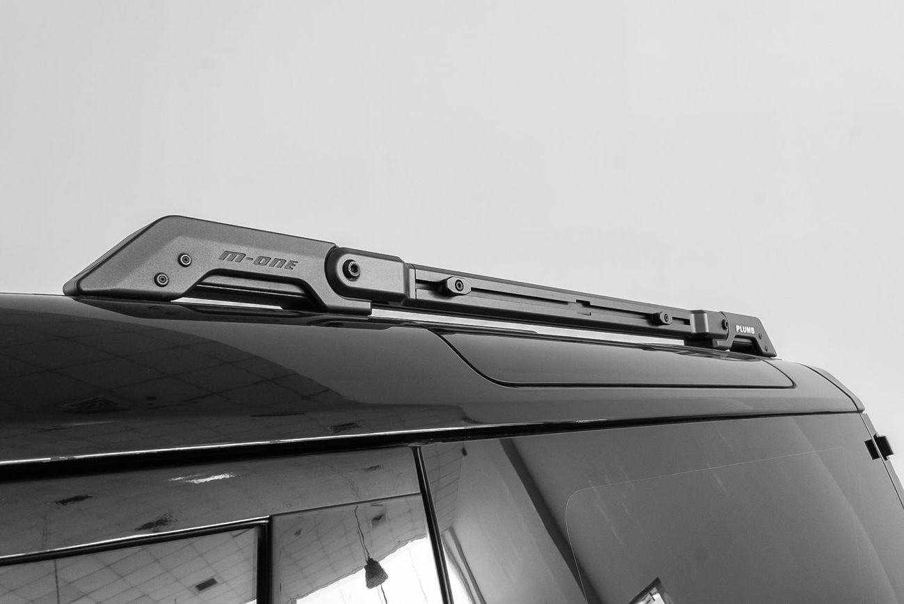 Land Rover Defender Defender 90 P525 Carpathian Edition