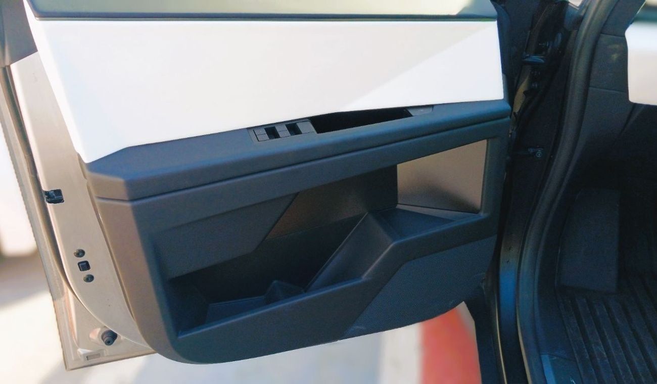 Tesla Cybertruck FOUNDATION SERIES AWD Tesla Cybertruck Foundation Series electric pickup truck 2024YM