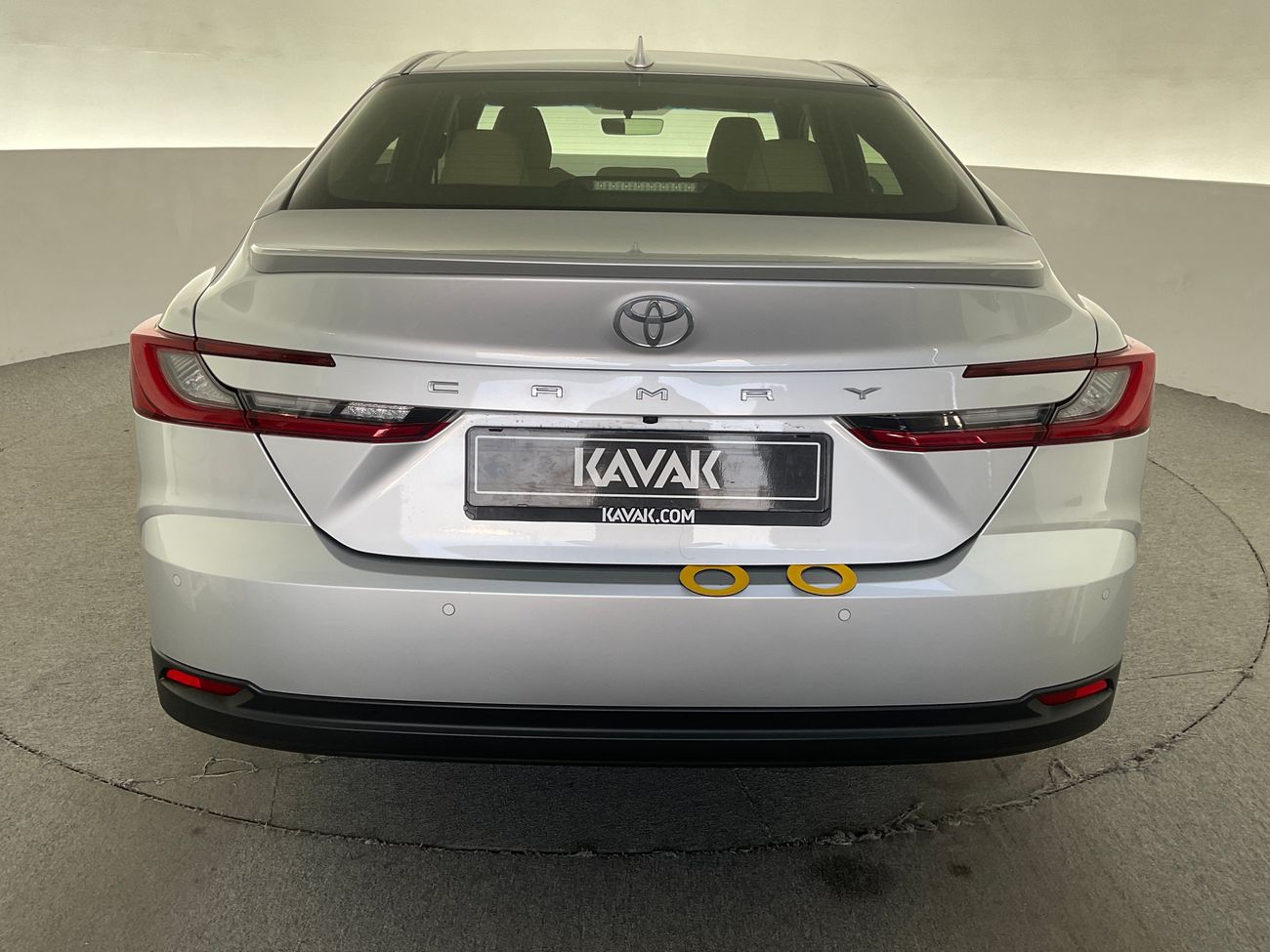 تويوتا كامري XLE | Carnival Sale • UP TO AED 20,000 OFF | شامل الضمان | 0 ﺪﻔﻋﺓ ﺃﻮﻟﻯ