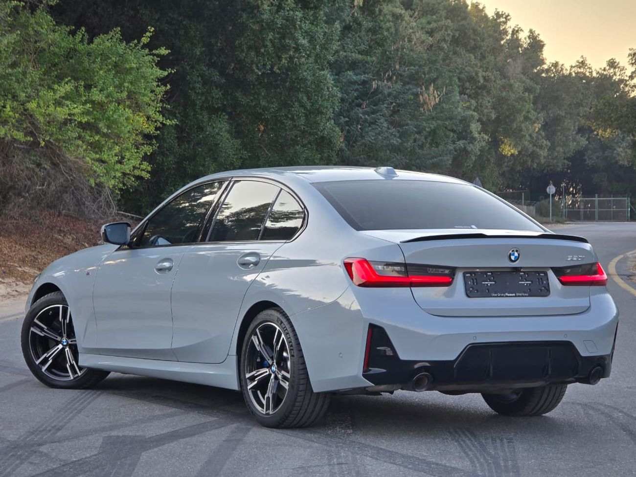 BMW 320i BMW 320i 2024 KOREAN // BODY KIT M POWER // ACCIDENT FREE // ORGINAL PAINT // LOW MILEAGE