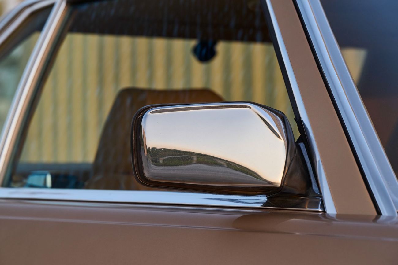 Mercedes-Benz SL 560