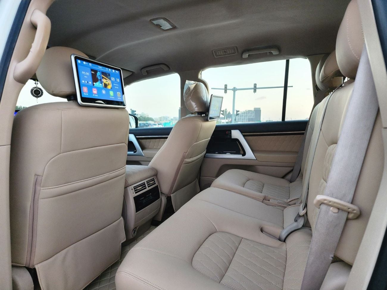 تويوتا لاند كروزر GX.R V6 upgrade 2024