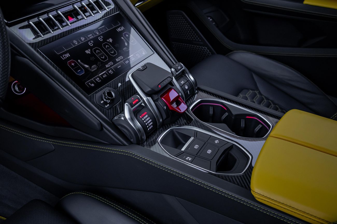 لامبورغيني اوروس Urus  | 15,667 P.M | 0% Downpayment | WARRANTY