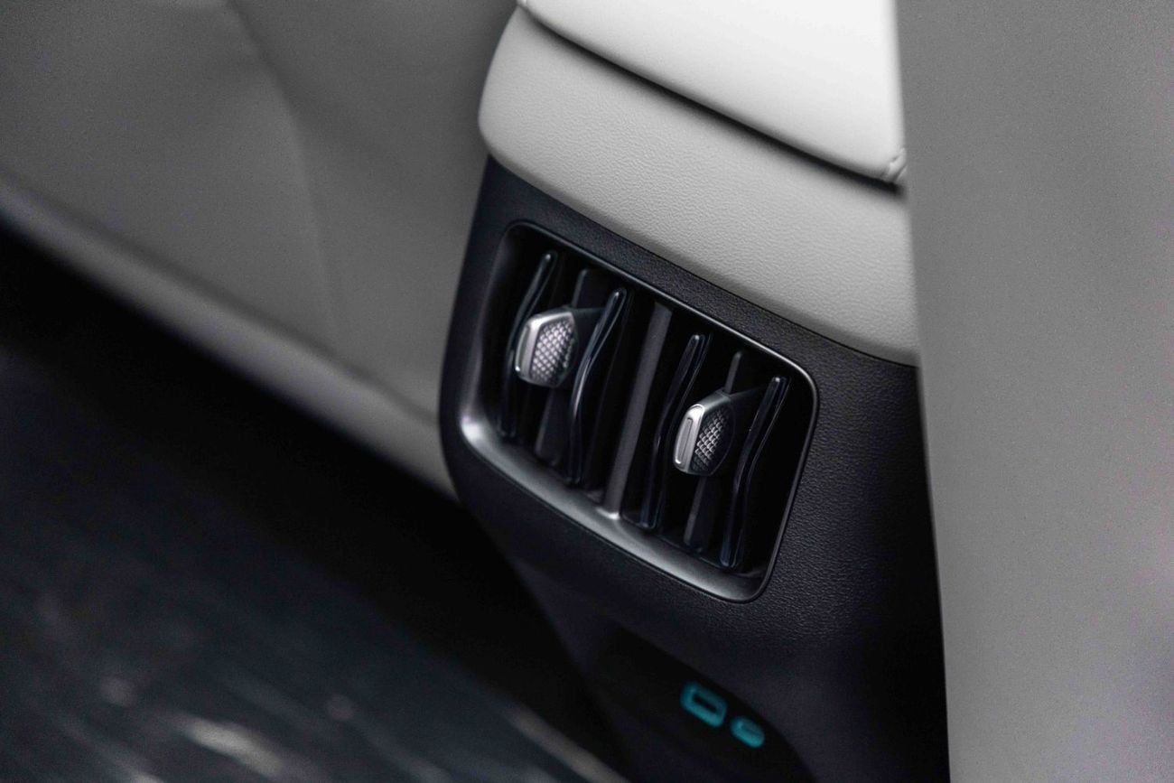 BYD Sealion 05 Intelligent Navigation - Sea White Inside White | Export Only