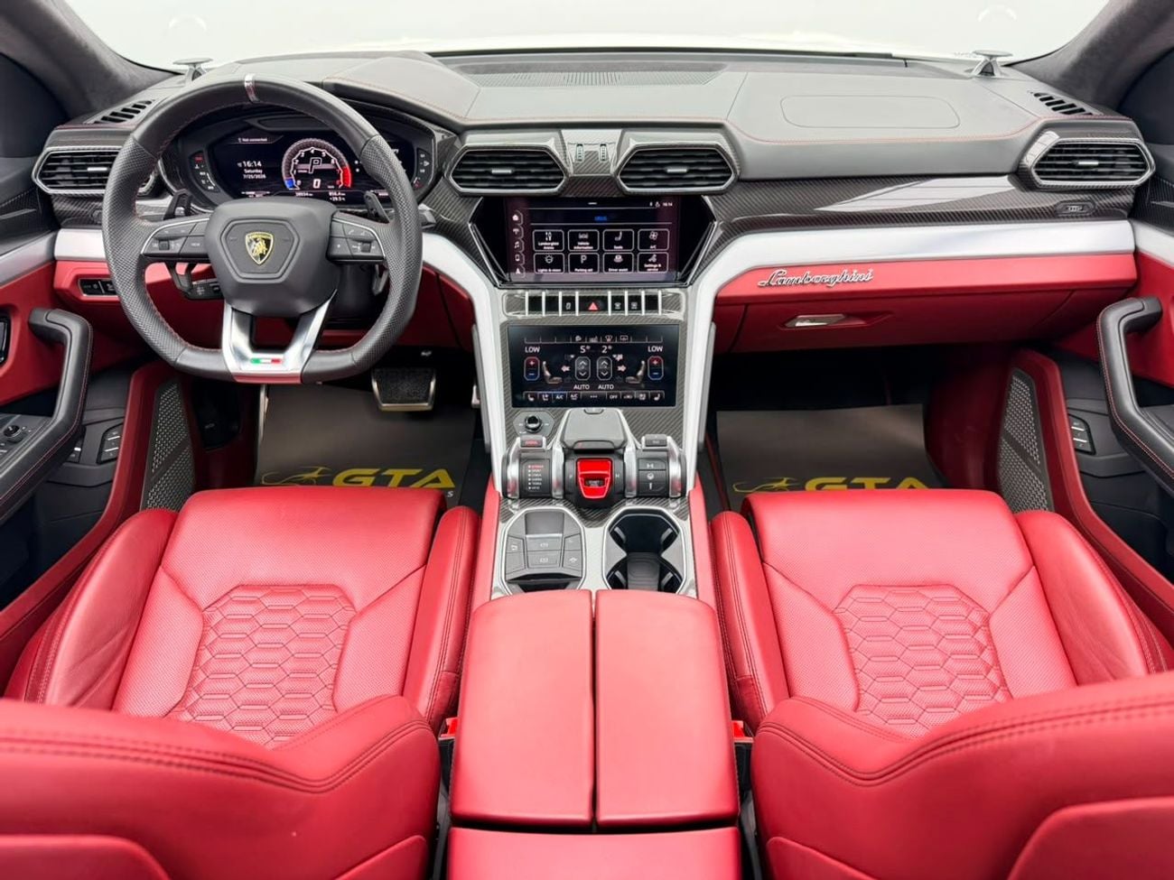 Lamborghini Urus STD
