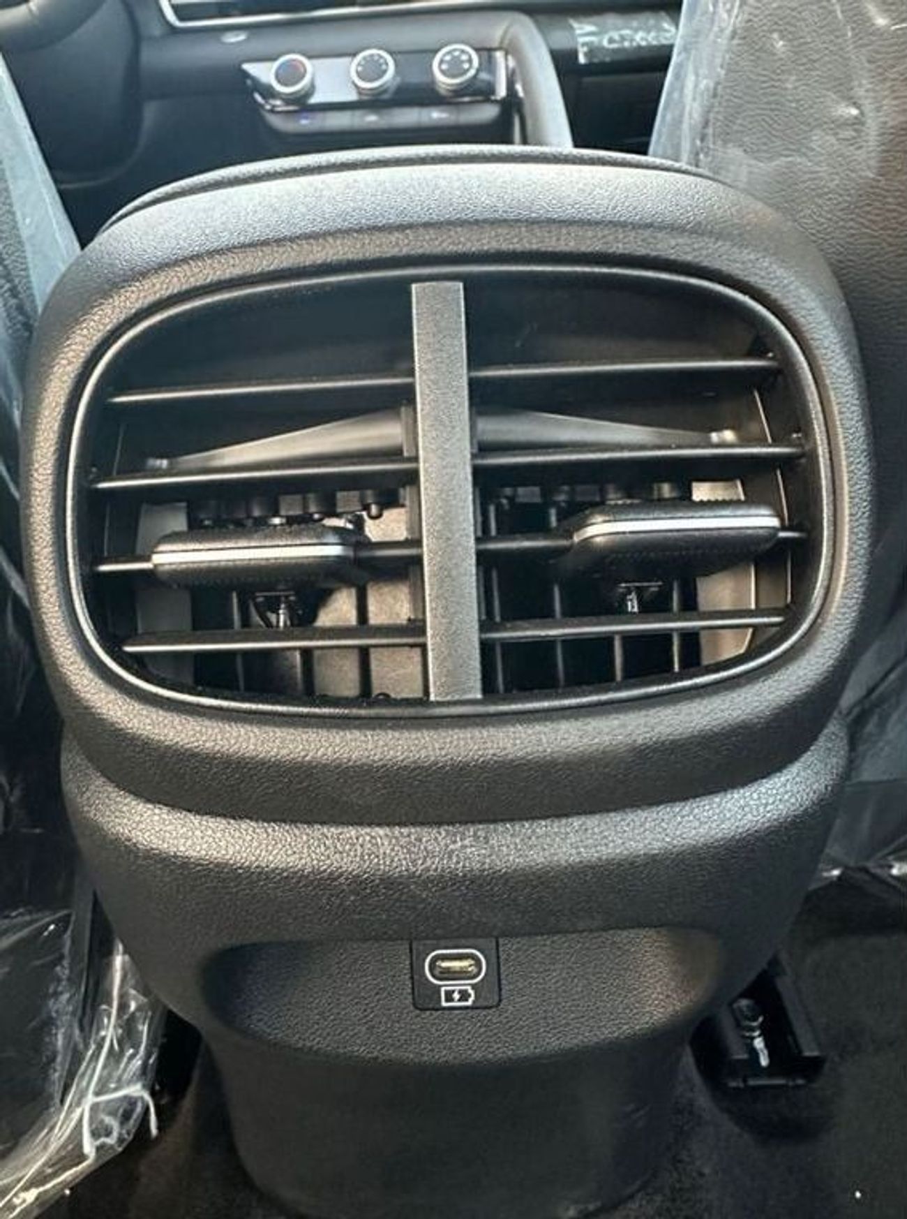 هيونداي إلانترا Comfort 1.6L