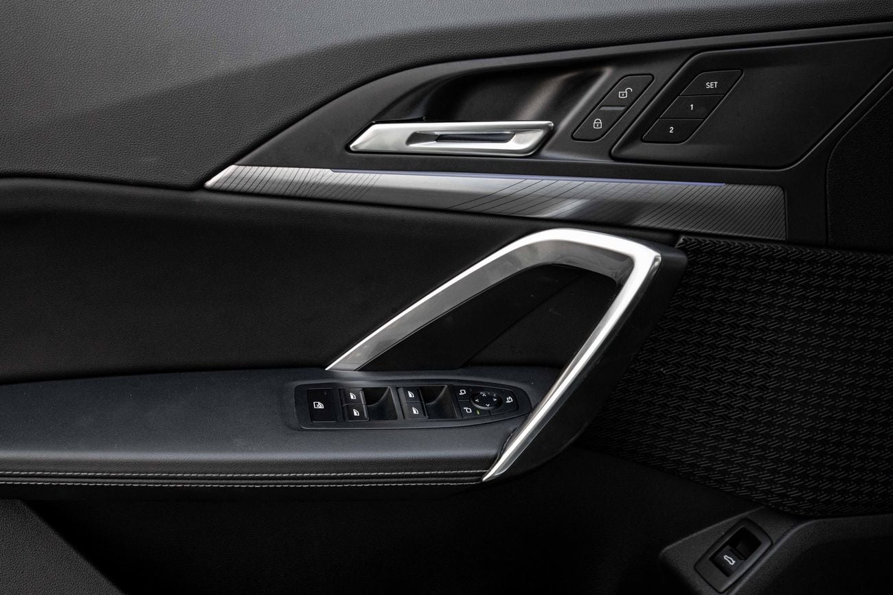 بي أم دبليو X2 sDrive18i | 3,075 P.M | 0% Downpayment | BMW Warranty/Service!