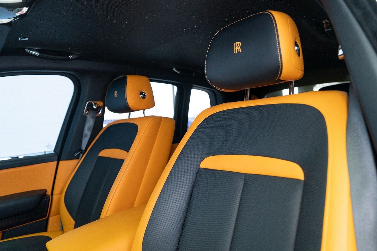 Rolls Royce Cullinan BLACK BADGE