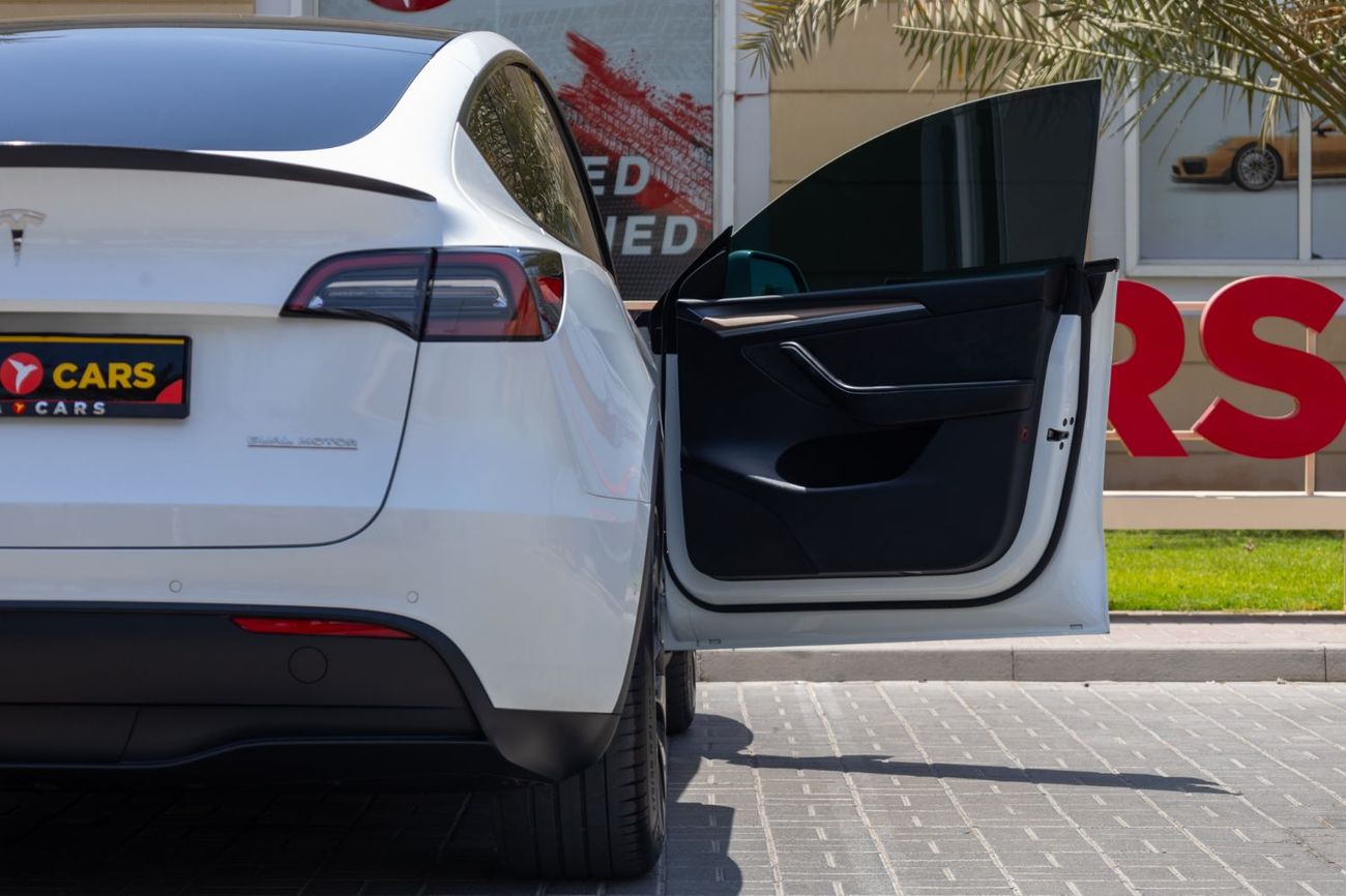Tesla Model Y Tesla Model Y Performance 2022 GCC under Agency Warranty with Flexible Down-Payment.