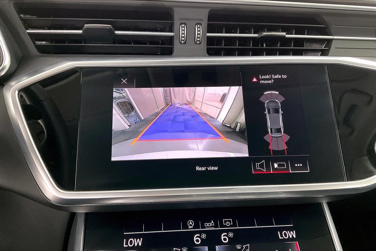 مرسيدس بنز EQC 400 400 4Matic | شامل الضمان | 0 ﺪﻔﻋﺓ ﺃﻮﻟﻯ