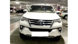 Toyota Fortuner GCC VXR TOP 4.0L V6 FULL AGENCY SERVICE ORIGINAL PAINT