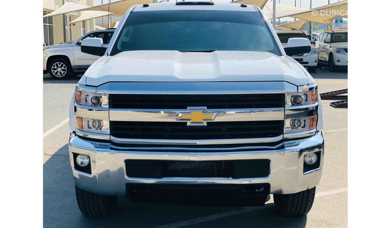 Chevrolet Silverado Chevrolet Silverado pick up 2015 GCC perfect condition