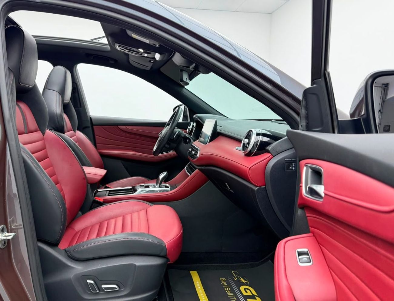 MG HS 2024 MG HS 30T, 2028 MG Warranty, Full MG Service History, Fully Loaded, GCC