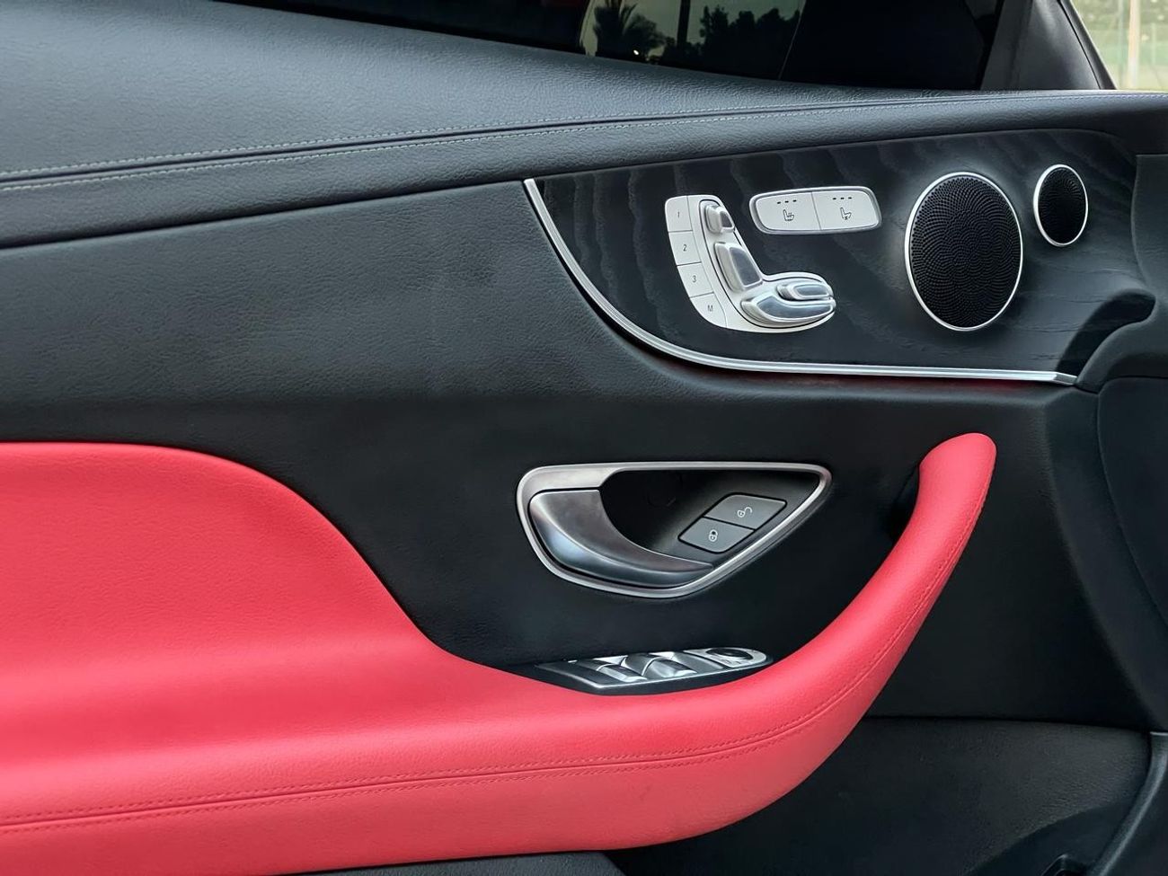 Mercedes-Benz E 200 Coupe Mercedes E200 coupe Model 2019 Gcc specs