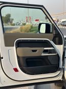 Land Rover Defender P300 90 S 2.0L (5 Seater)