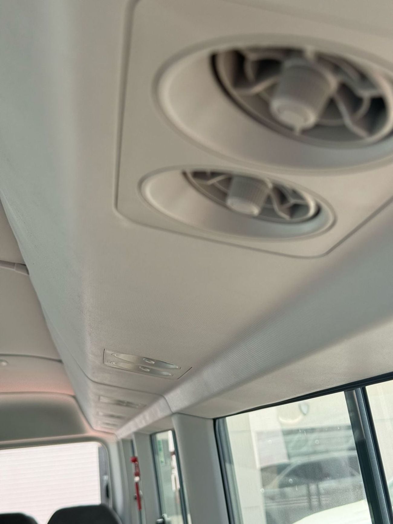 تويوتا كوستر