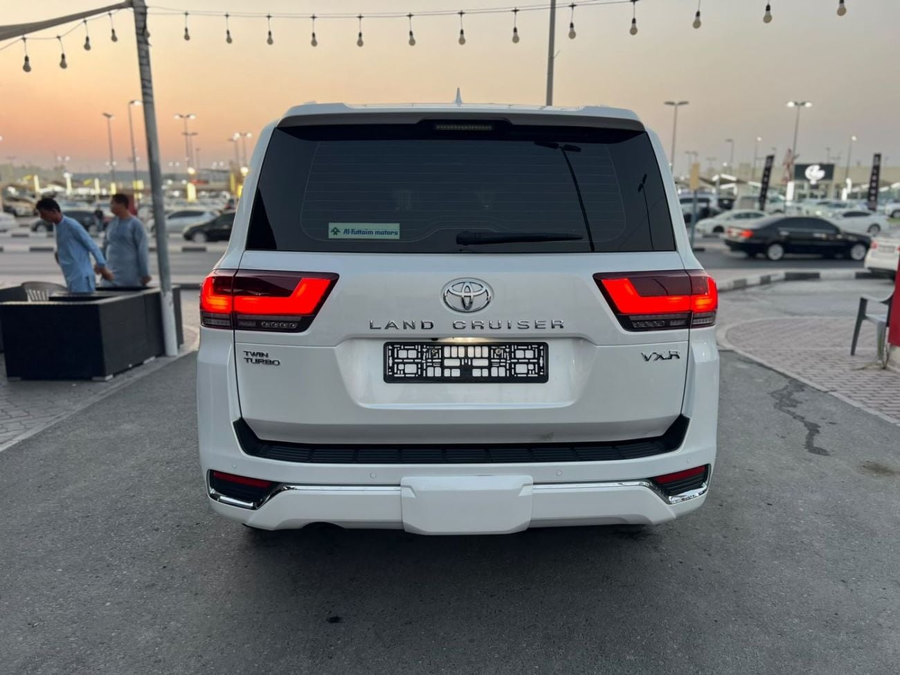 Toyota Land Cruiser VXR 2022.ENGINE 3.5L/V6