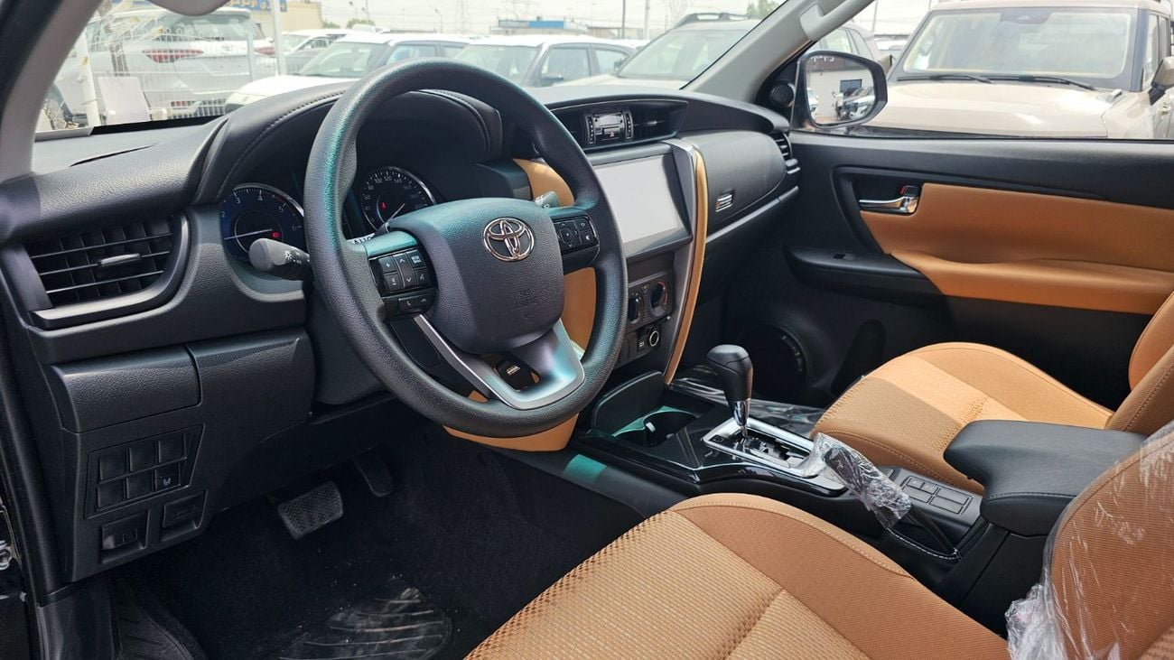 Toyota Fortuner SR5