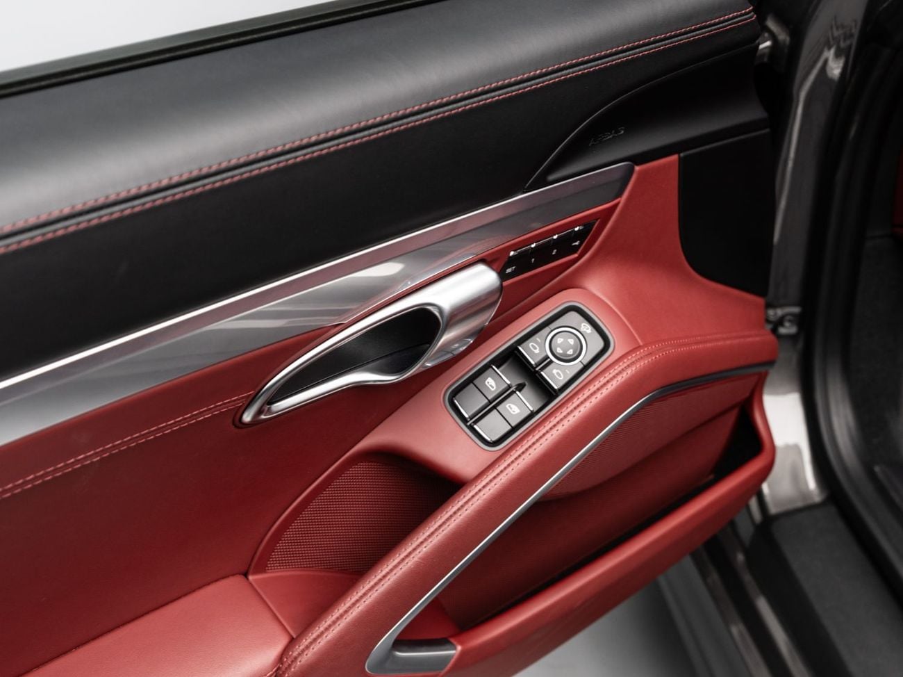 Porsche 718 Boxster STD SUMMER STARTS NOW | EXCLUSIVE DEAL BY BLACKLINE, 2025 Porsche Boxster,  Agency Warranty, GCC