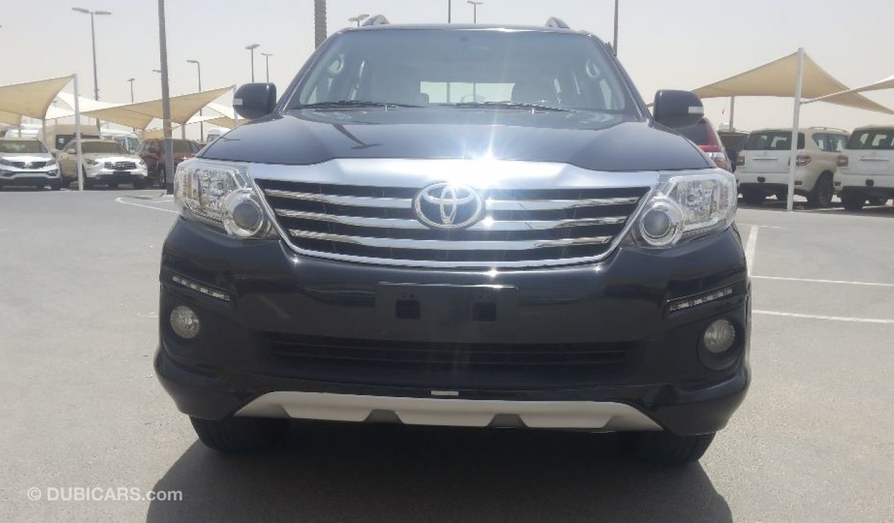 Toyota Fortuner V6