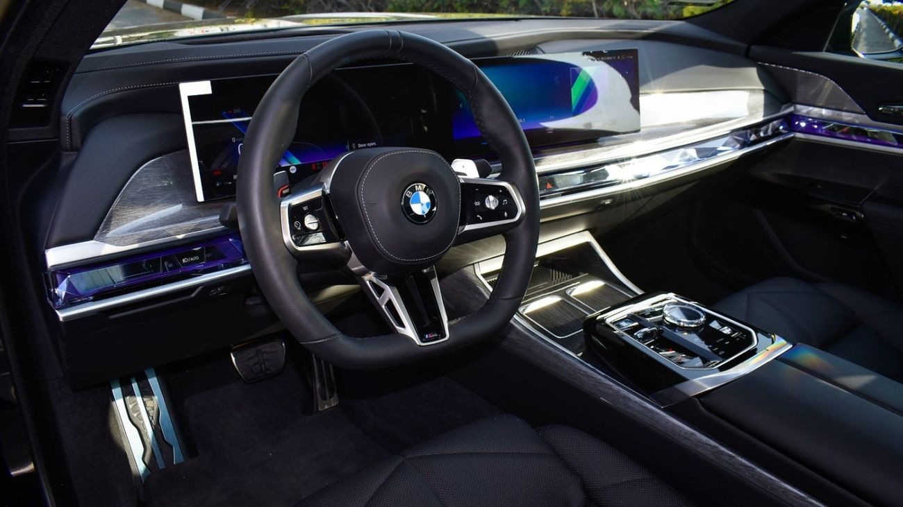 BMW 740Li BMW 740li M-Kitt / 2023 / USA