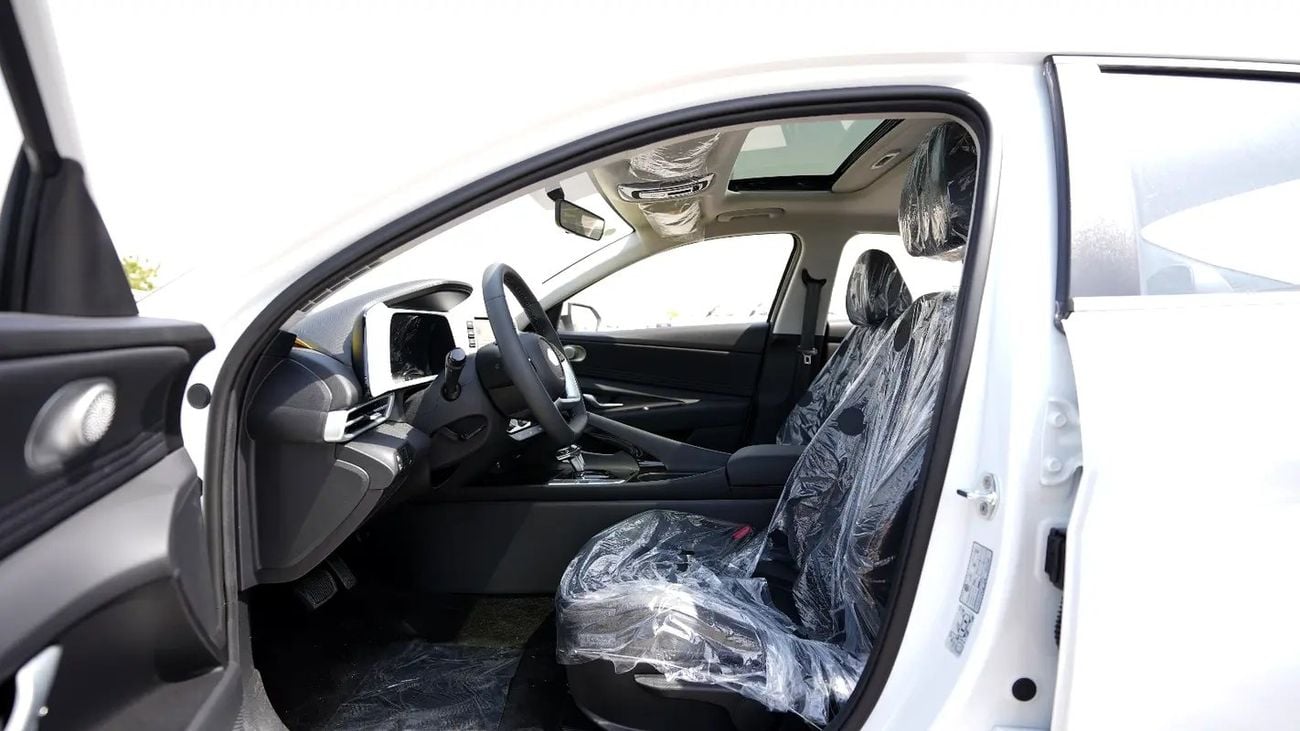 Hyundai Elantra COMFORT 1.5L CHINESE SPECS BRAND
