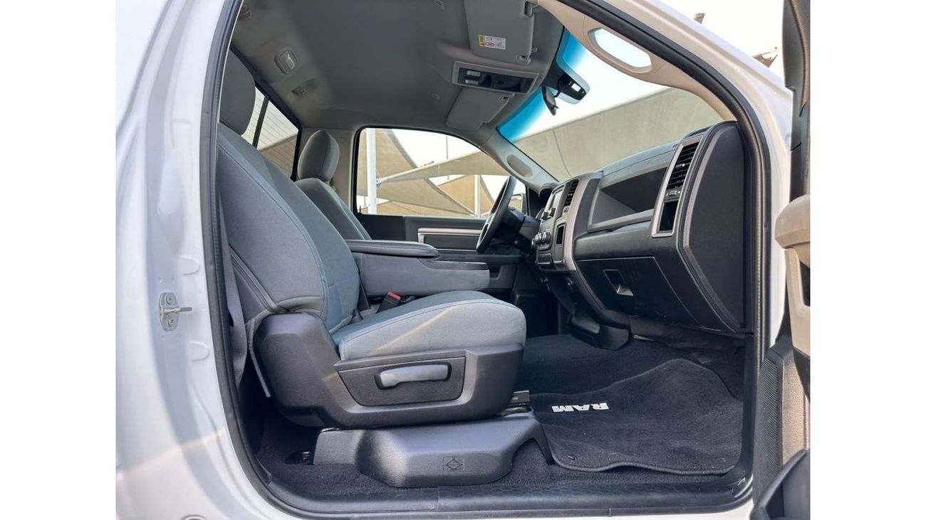 رام 1500 Dodge Ram 1500 Classic_GCC_2020_Excellent Condition _Full option