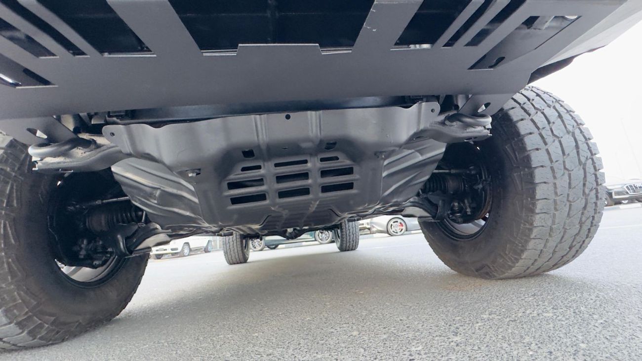 Toyota Hilux OFF ROAD MODIFIED | 2.8L DIESEL ENGINE | RHD | DOUBLE CABIN