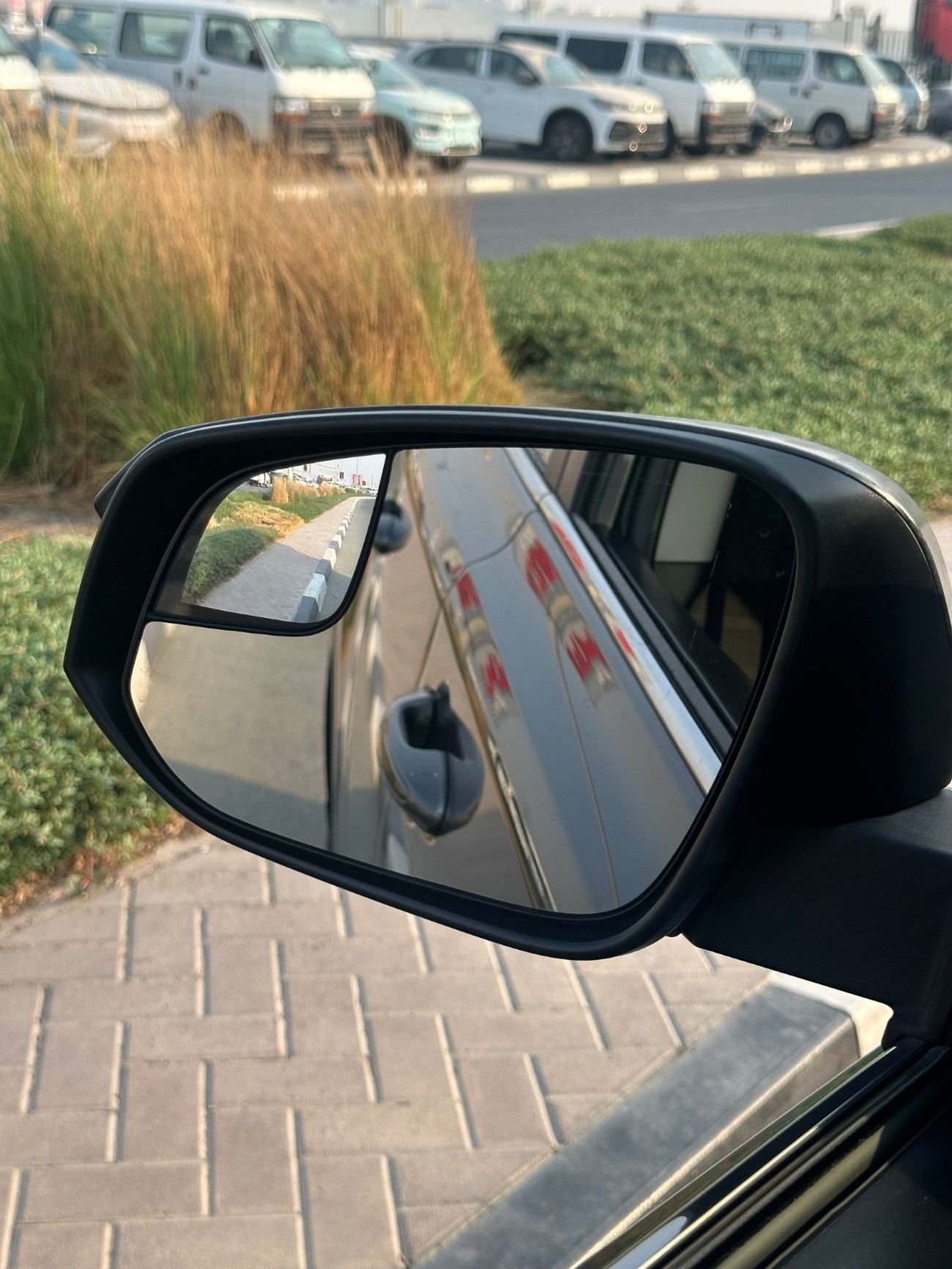 Toyota RAV4 2017 good condition leather seats