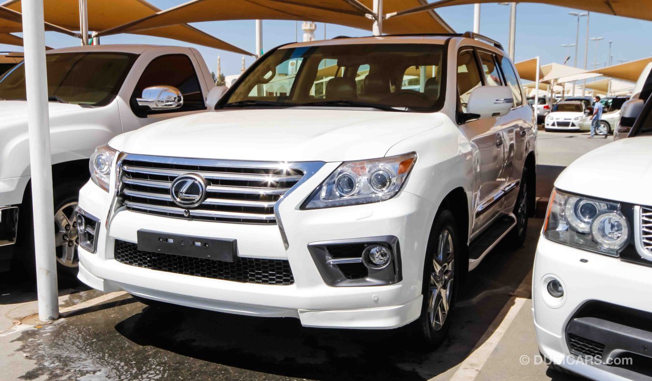 Lexus LX570