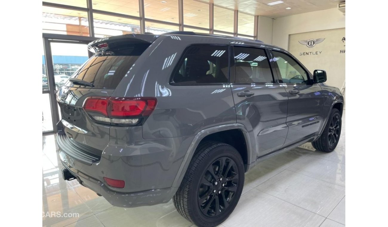 جيب جراند شيروكي JEEP GRAND CHEROKEE ALTITUDE