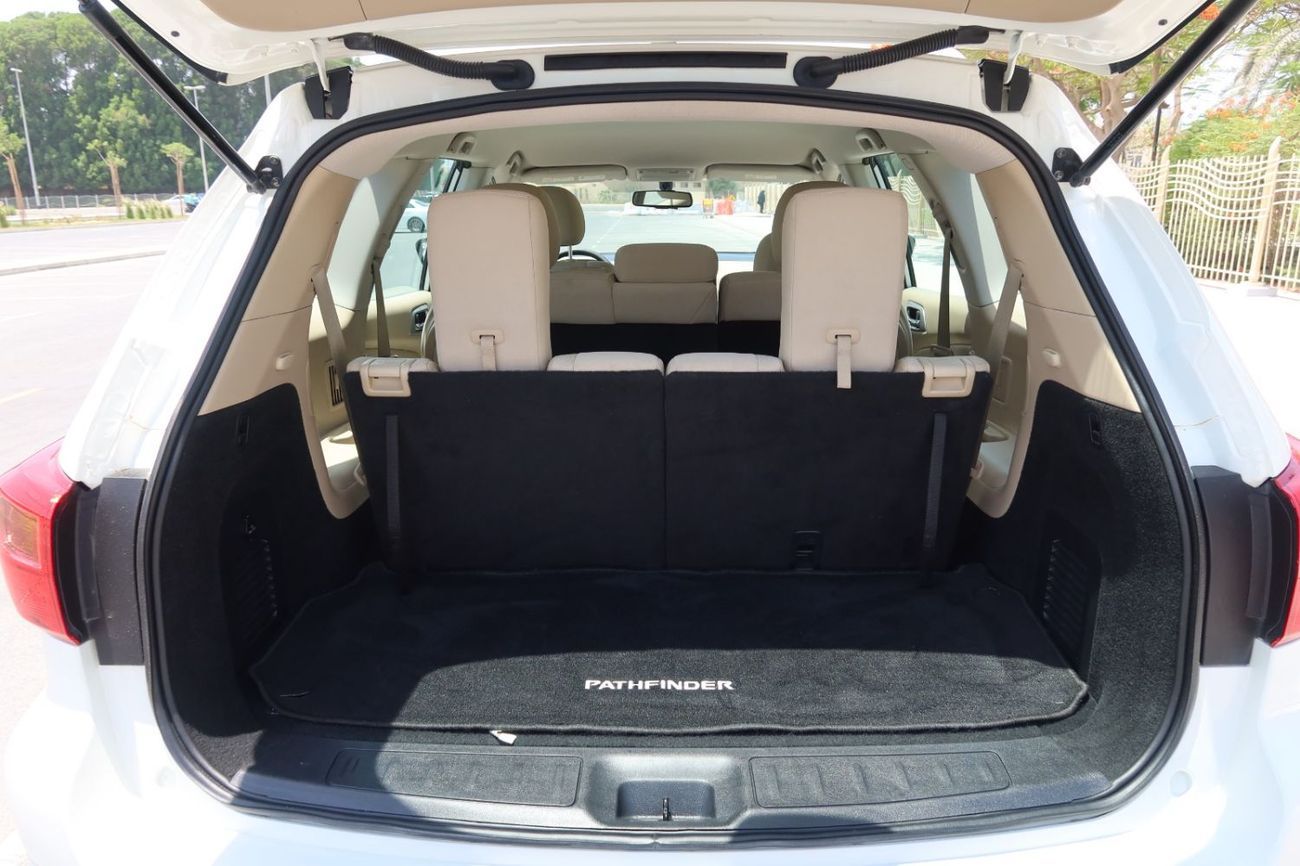 Nissan Pathfinder Platinum 3.5L