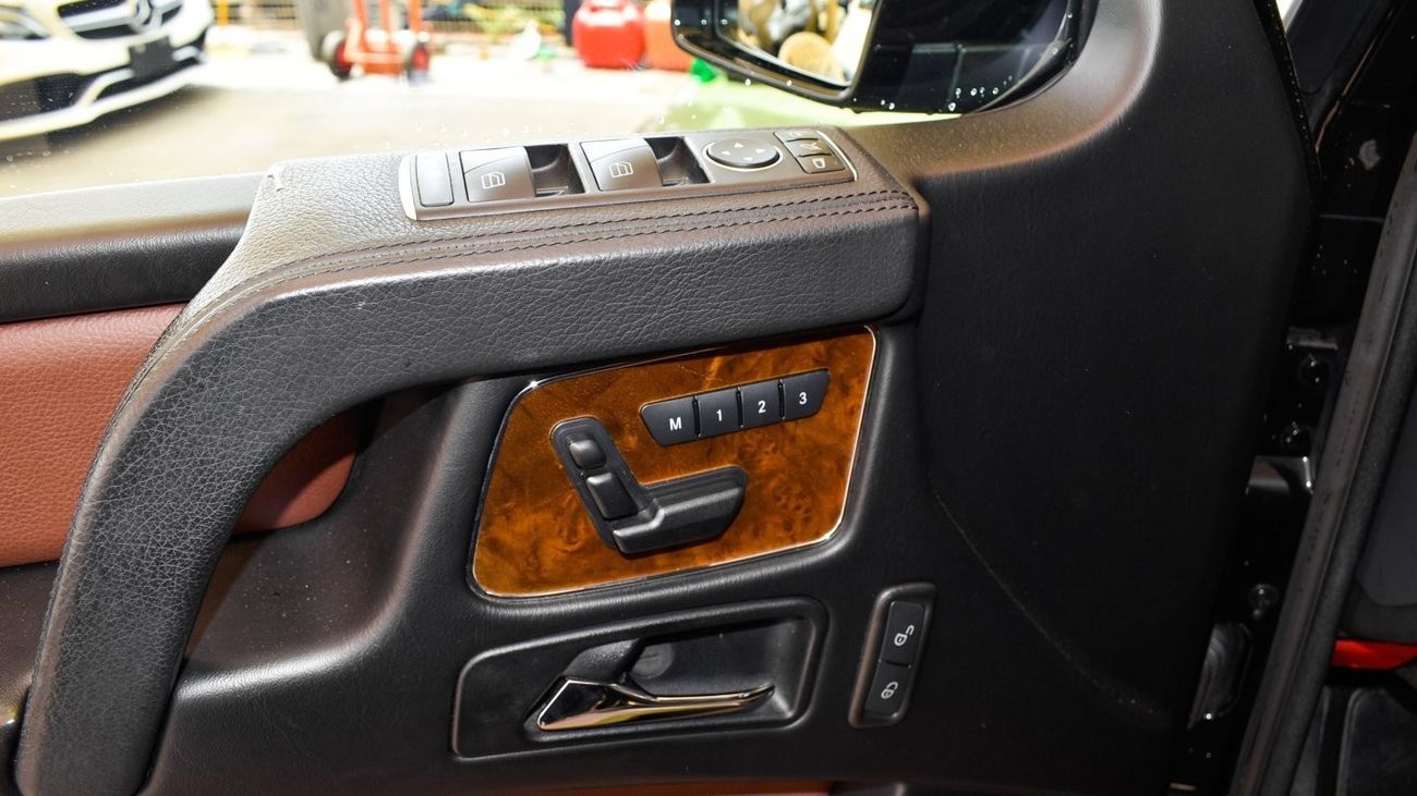 مرسيدس بنز G 550