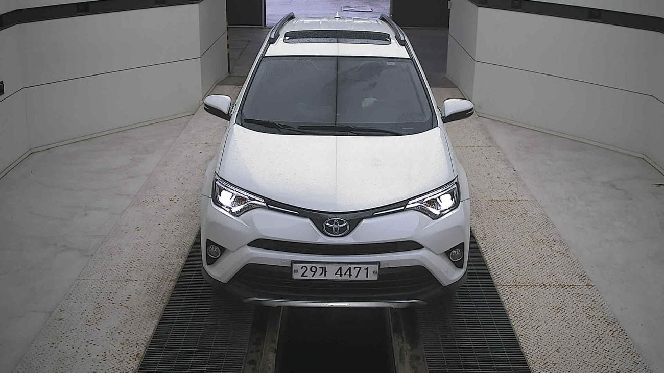 تويوتا راف ٤ 2018 TOYOTA RAV4 (G) 2.5