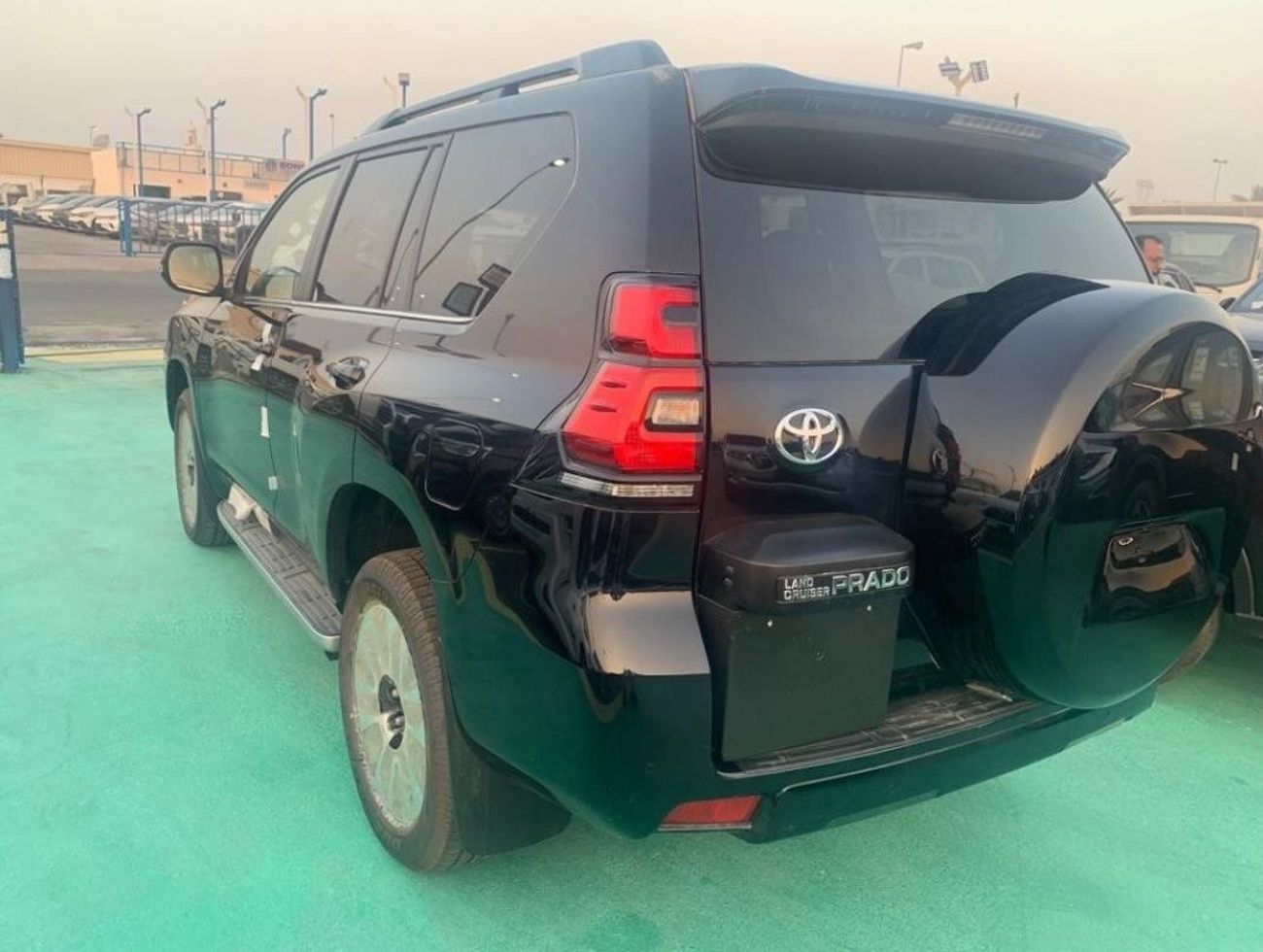 تويوتا برادو 2023 Toyota Prado 2.8L VX Full option Diesel Automatic Zero KM