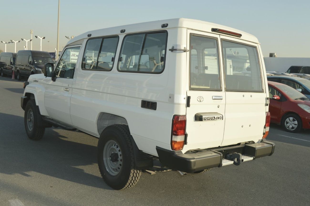 Toyota Land Cruiser 70 Brand New 3 Doors
