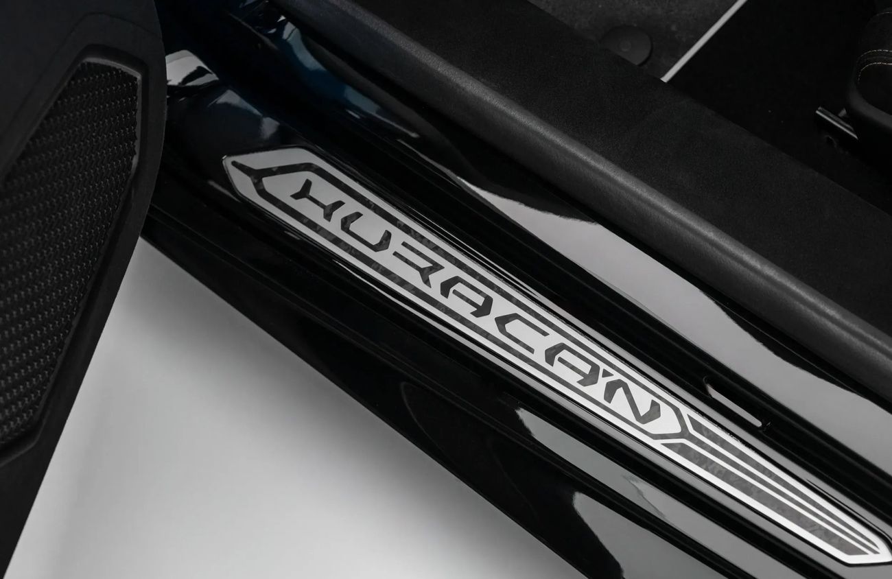 Lamborghini Huracan 5.2L V10 Twin-Turbocharged by Underground Racing