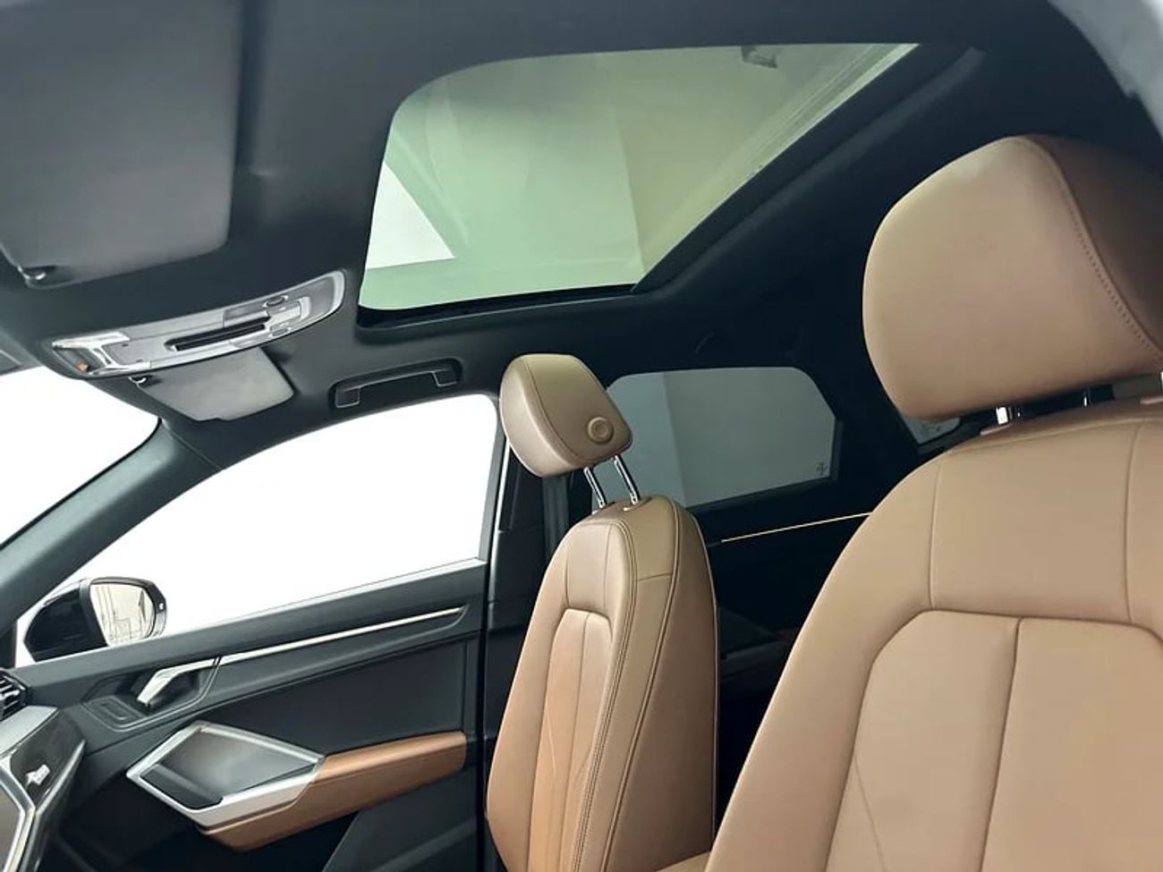 Audi Q3 Sportback 40 TFSI quat 180hp S line (Ref# 02345)