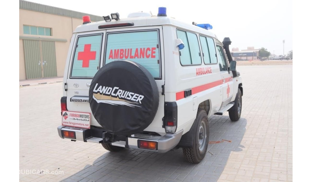 تويوتا لاند كروزر هارد توب Toyota Land Cruiser Hard Top Ambulance