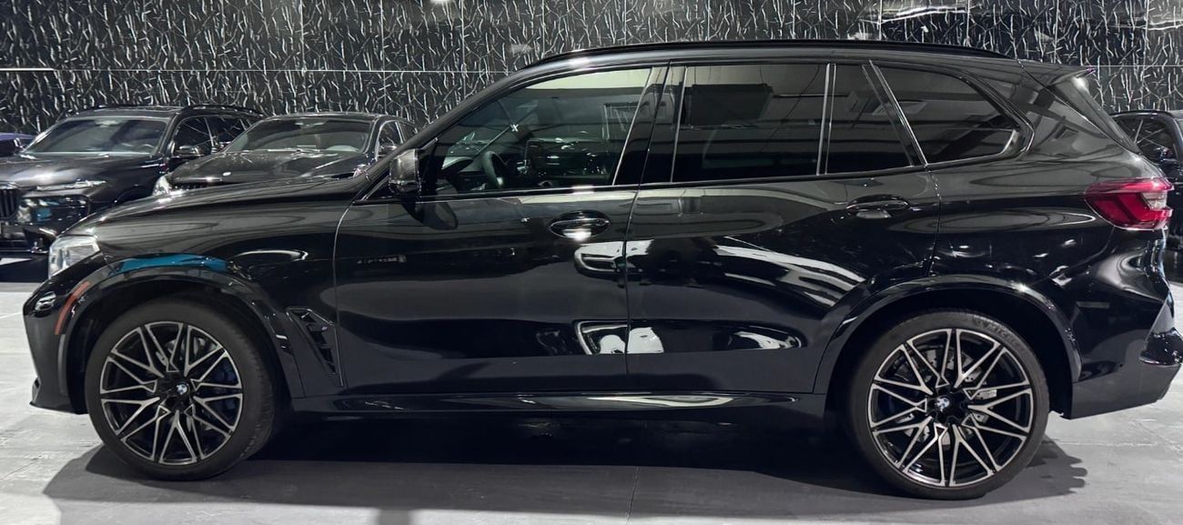 BMW X5M Competition 4.4L 2021 BMW X5 M Competition, Canadian specs With 1 Year warranty and FSH from AGMC an