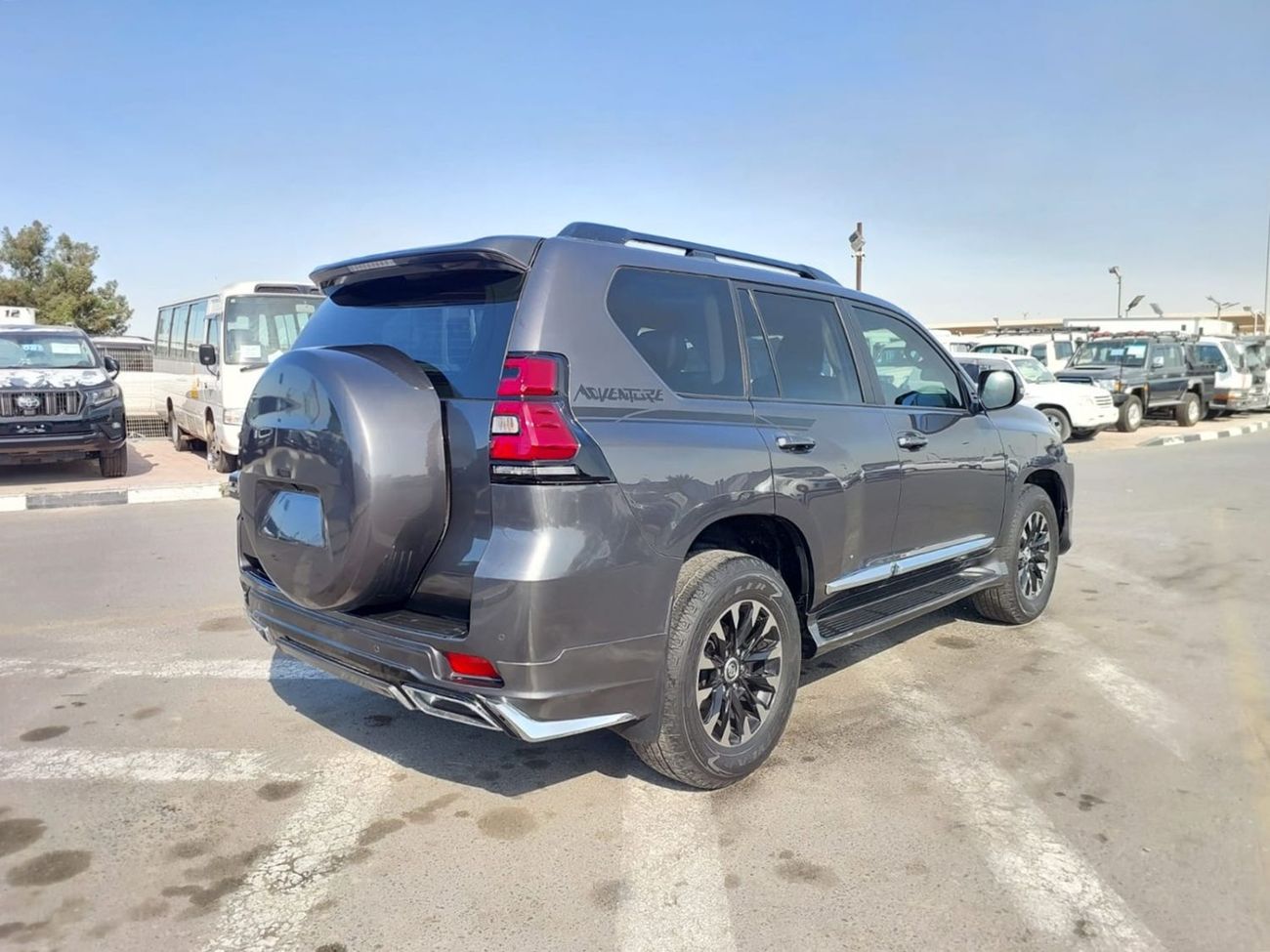 Toyota Land Cruiser (RAMADAN OFFER) TOYOTA LAND CRUISER PRADO SUV RHD 2019 MODEL 2.8 L DIESEL AUTOMATIC(PM32837)