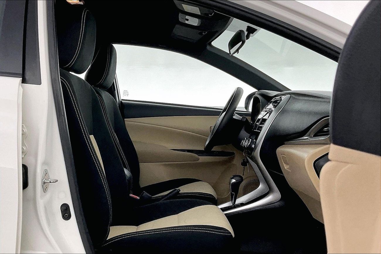 تويوتا إف جي كروزر GXR | شامل الضمان | 0 ﺪﻔﻋﺓ ﺃﻮﻟﻯ